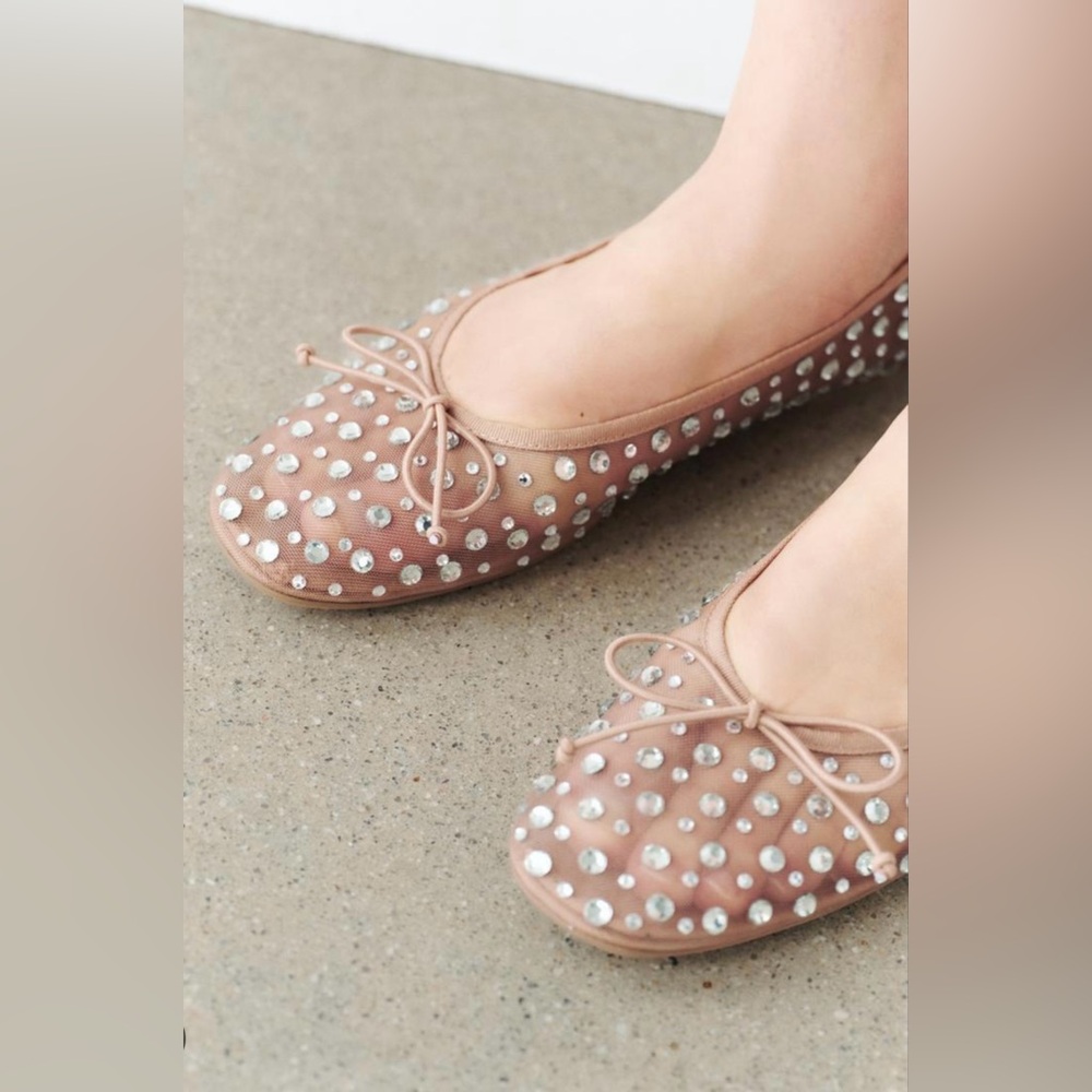 SHINY MESH BALLET FLATS - Beige | ZARA